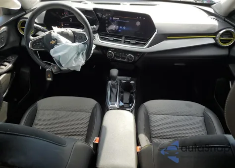 2024 Chevrolet Trax 1Lt z USA, uszkodzony, nr VIN KL77LHE26RC243884